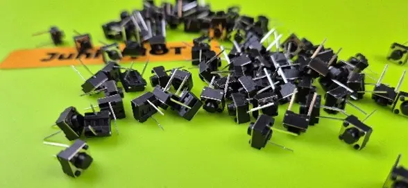 [ECOM_061] Drukknop 2 pins Mini (per stuk)