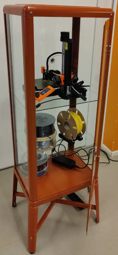 3D Printer met kast